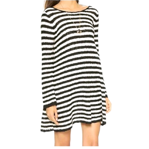 Free People Striped Swing Tunic Dress Womens S Oversized Nob Knit Black Ivory - Picture 3 of 8